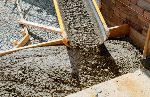 Cement Walkway Pouring in Brick