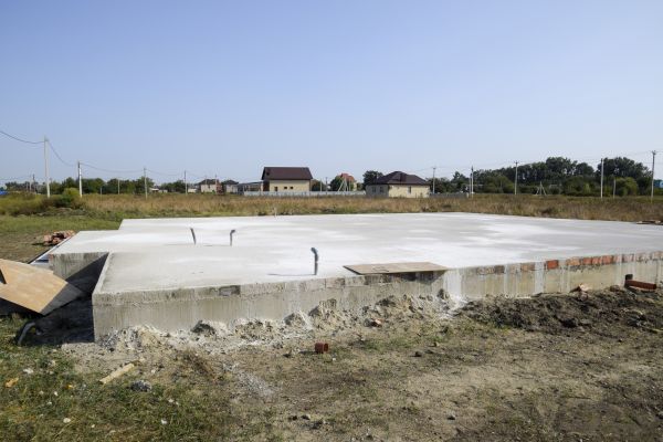 Foundation Slab Installation in Brick