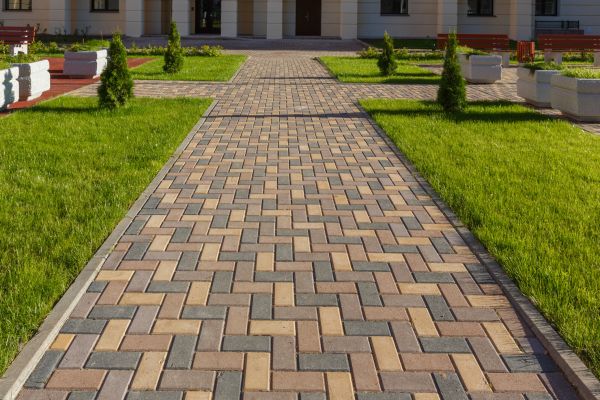 Paved Walkway Service in Brick